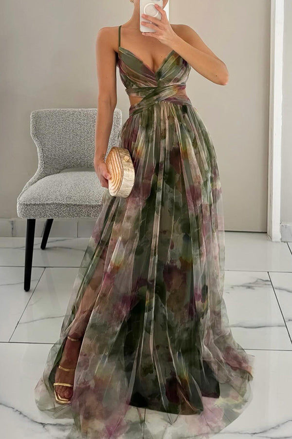 Arabella | Women’s Elegant Pleated Halter Maxi Dress