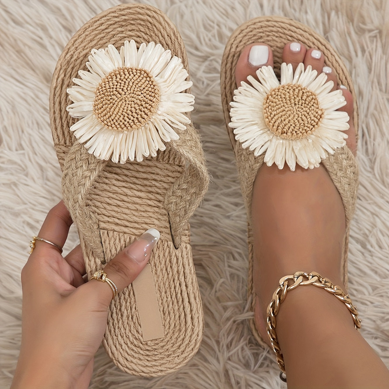 Talia | Women’s Daisy Slide Sandals