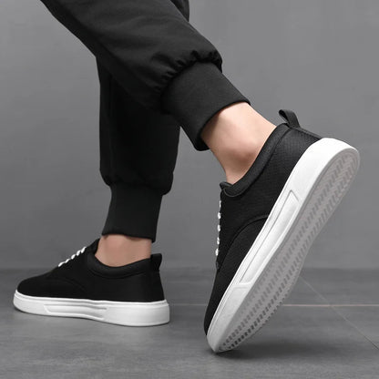 Elliot | Men's Lightweight Slip-On Sneakers