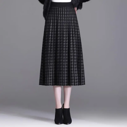 Fiona | Women’s Houndstooth Midi Skirt