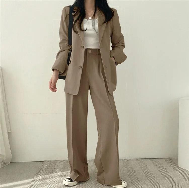 Khaye | Women’s Tailored Suit Set with Long Blazer