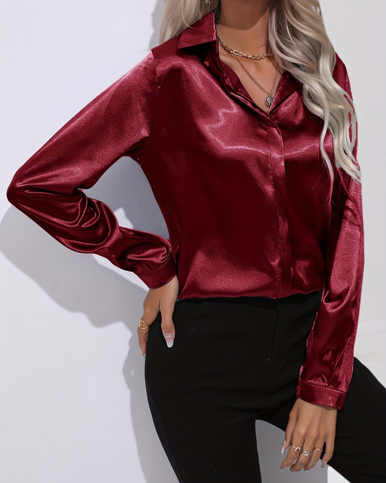 Imogen | Women’s Sleek Button-Front Blouse