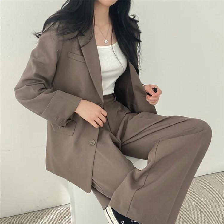 Khaye | Women’s Tailored Suit Set with Long Blazer