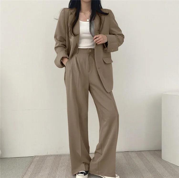 Khaye | Women’s Tailored Suit Set with Long Blazer