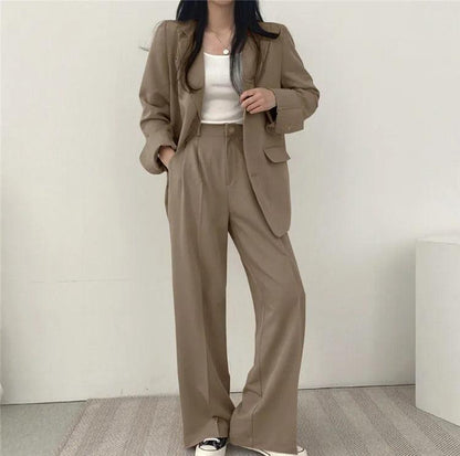 Khaye | Women’s Tailored Suit Set with Long Blazer