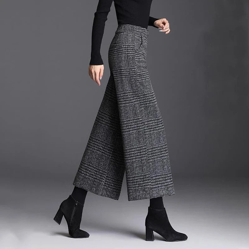 Camryn | Women’s Plaid Wide-Leg Trousers