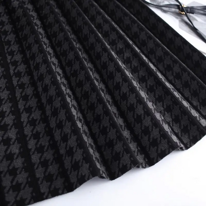 Fiona | Women’s Houndstooth Midi Skirt