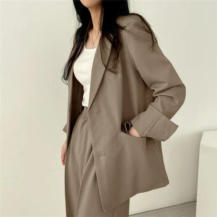 Khaye | Women’s Tailored Suit Set with Long Blazer