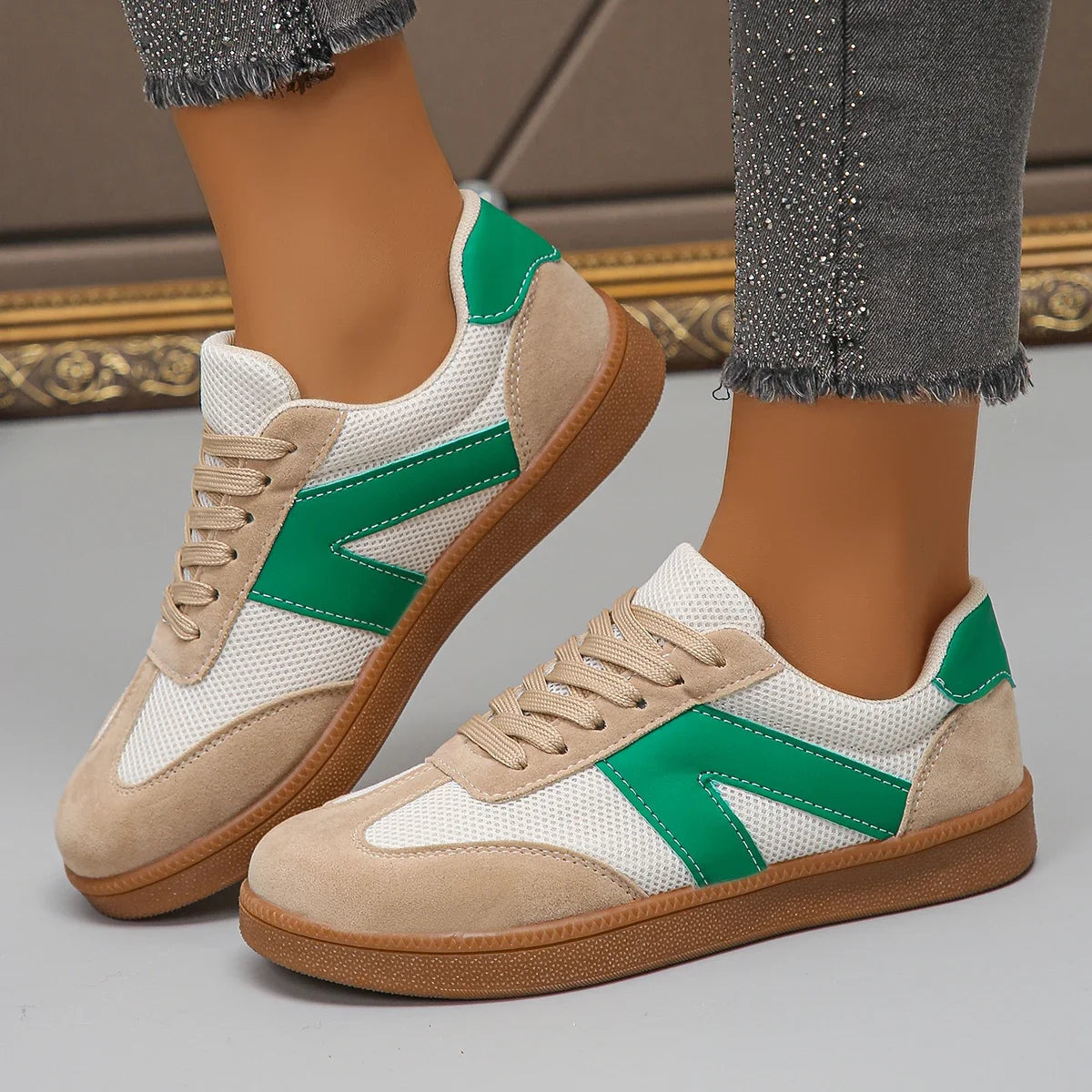 Avery | Women’s Retro Low-Top Sneakers