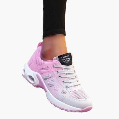 Hollis | Women’s Rounded Toe Lace-Up Sneakers
