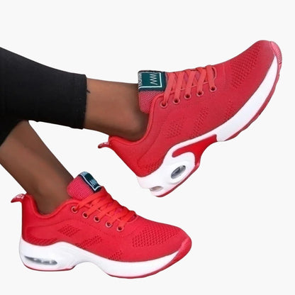 Hollis | Women’s Rounded Toe Lace-Up Sneakers