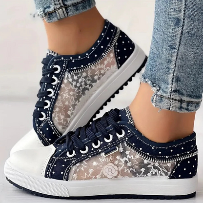 Ismerelda | Women’s Lace-Detail Comfort Sneakers