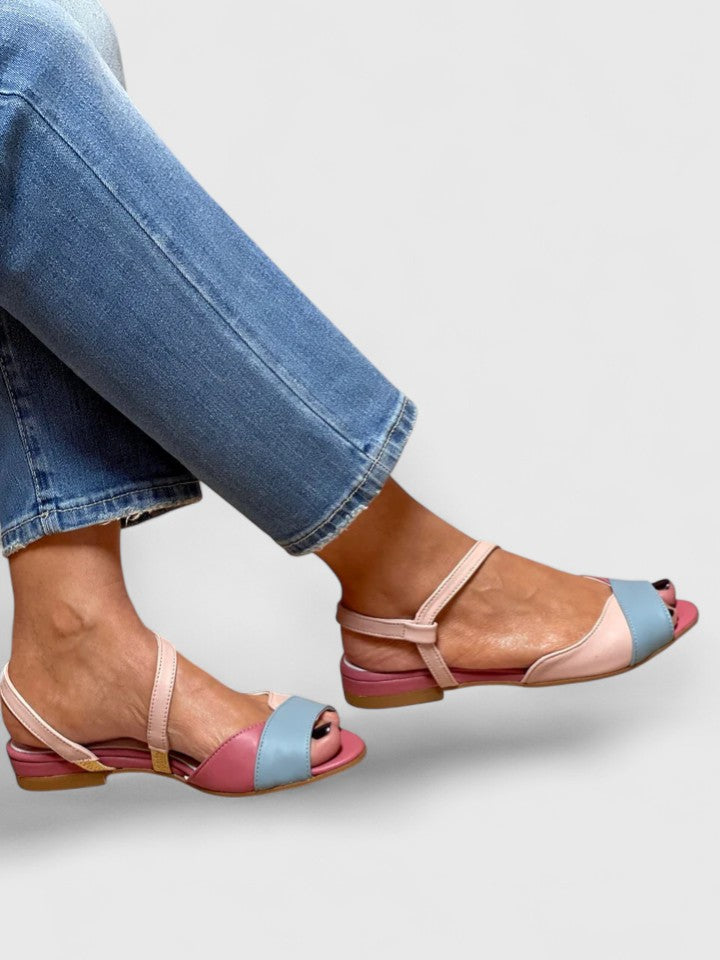 Aveline | Women’s Elegant Colorblock Flat Sandals