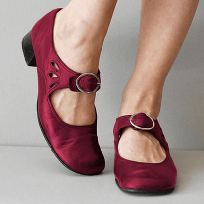 Elowyn | Women’s Medieval Classic Sandals