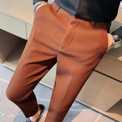 Bennett | Men’s Textured Slim-Fit Dress Trousers