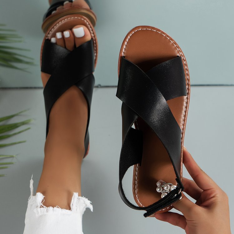 Liora | Leather Vintage Indian-Style Sandals with Crossed Straps