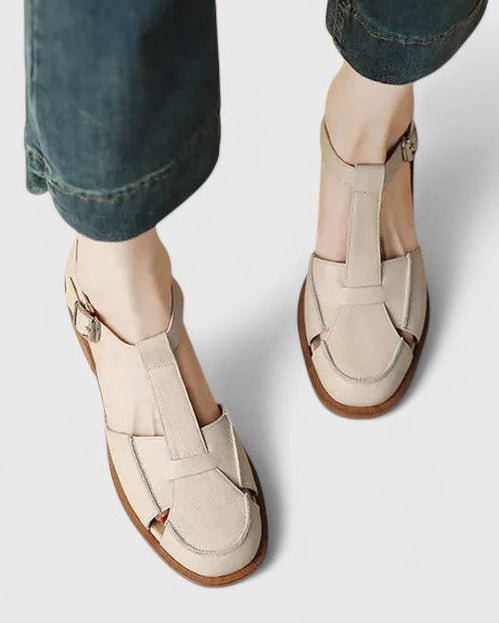 Daphne | Women’s Buckle Strap Closed Toe Sandals