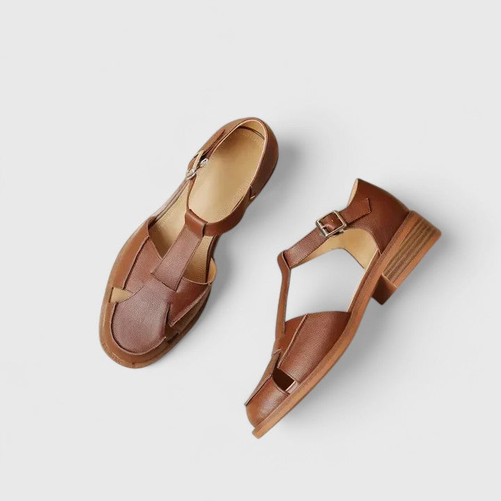 Daphne | Women’s Buckle Strap Closed Toe Sandals