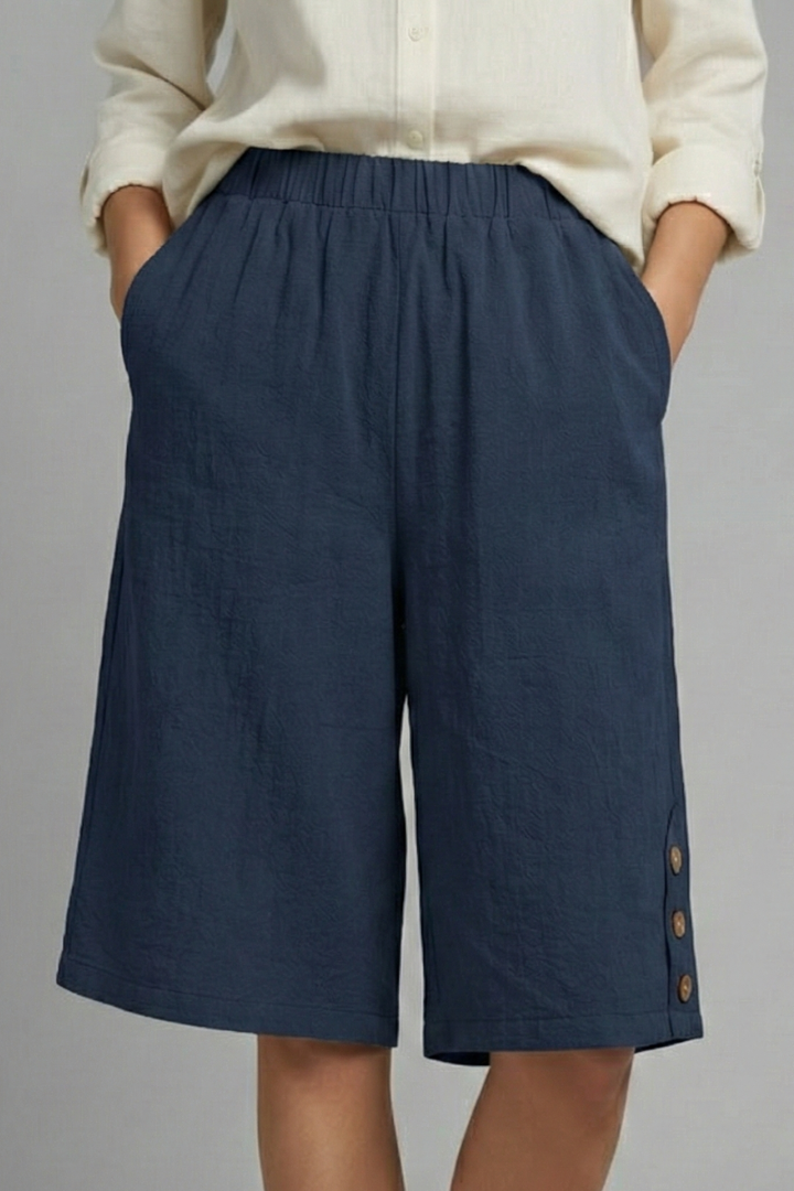 Camber | Women’s Elastic Waist Wide Leg Shorts with Button Detail