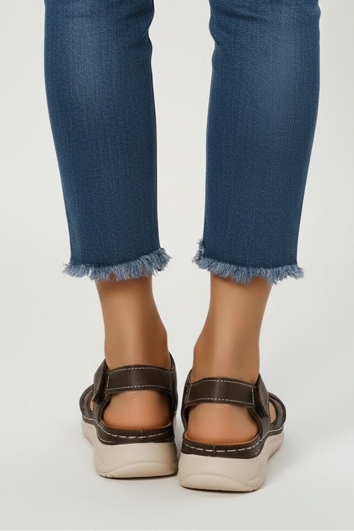 Delphina | Women’s Retro Buckle Strap Sandals