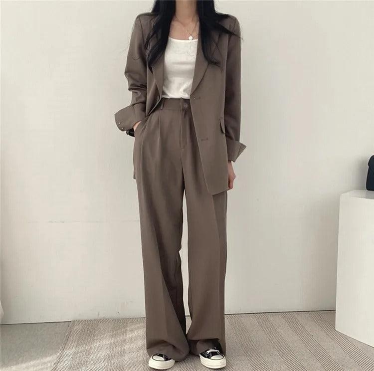 Khaye | Women’s Tailored Suit Set with Long Blazer