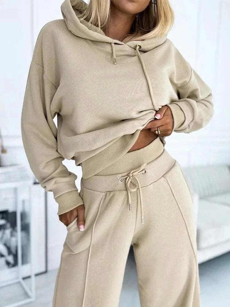 Keira | Women’s Hooded Sweatshirt & Wide-Leg Jogger Tracksuit Set