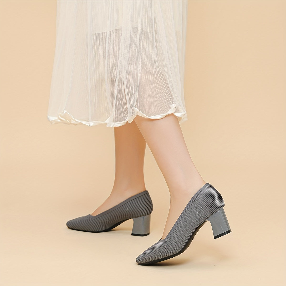 Monroe | Women’s Textured Block Heel Pumps