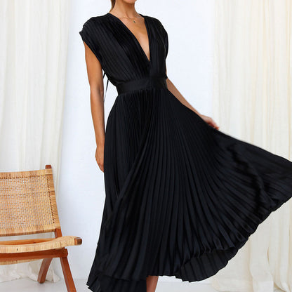 Vivienne | Women’s Elegant Sleeveless V-Neck Dress