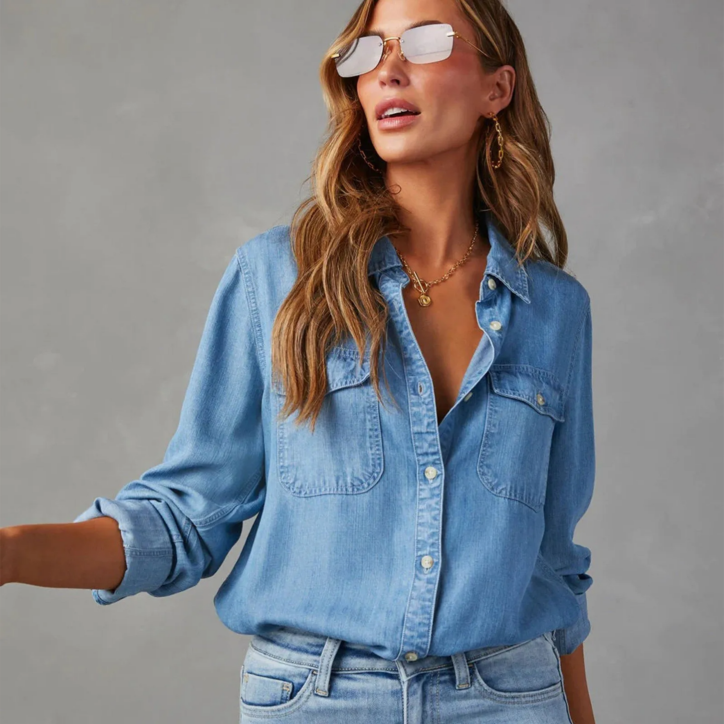 Quinn | Women’s Denim Button-Up Shirt with Relaxed Fit