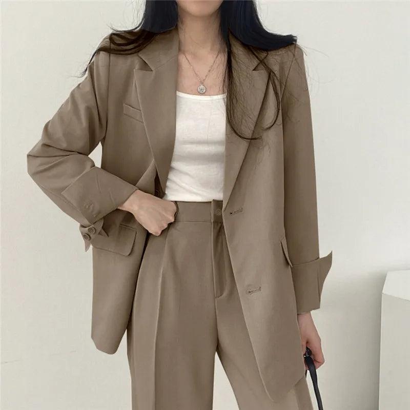 Khaye | Women’s Tailored Suit Set with Long Blazer
