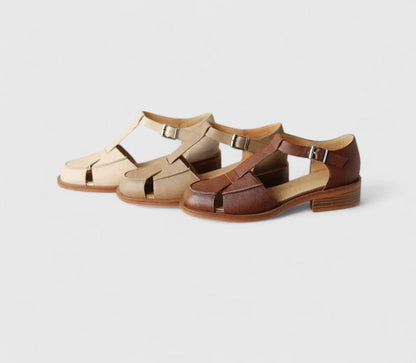 Daphne | Women’s Buckle Strap Closed Toe Sandals