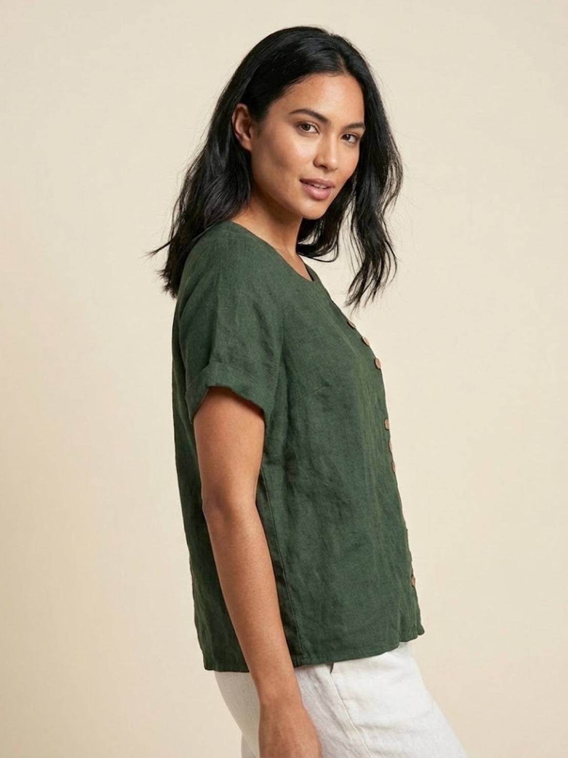 Wanda | Women’s Linen Round Neck Button Blouse