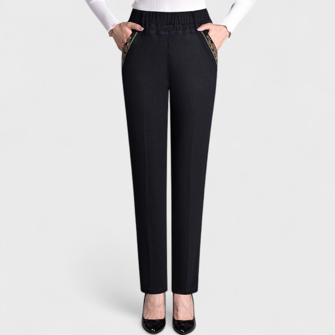 Lisette | Women’s Comfortable Stretch Jeans with Side Pockets