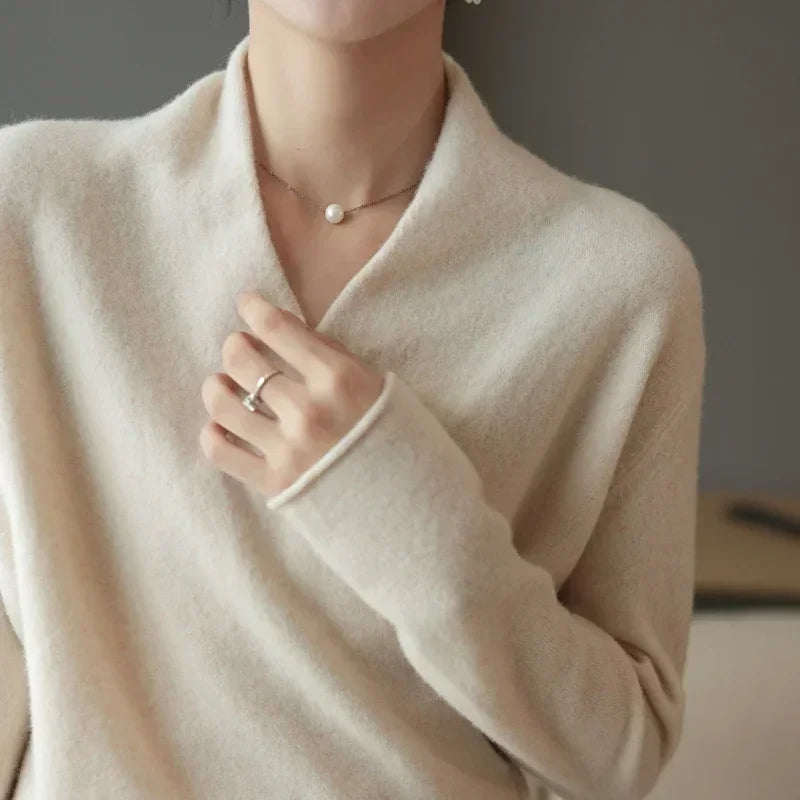 Daphne | Women’s Soft V-Neck Knit Pullover with Relaxed Fit