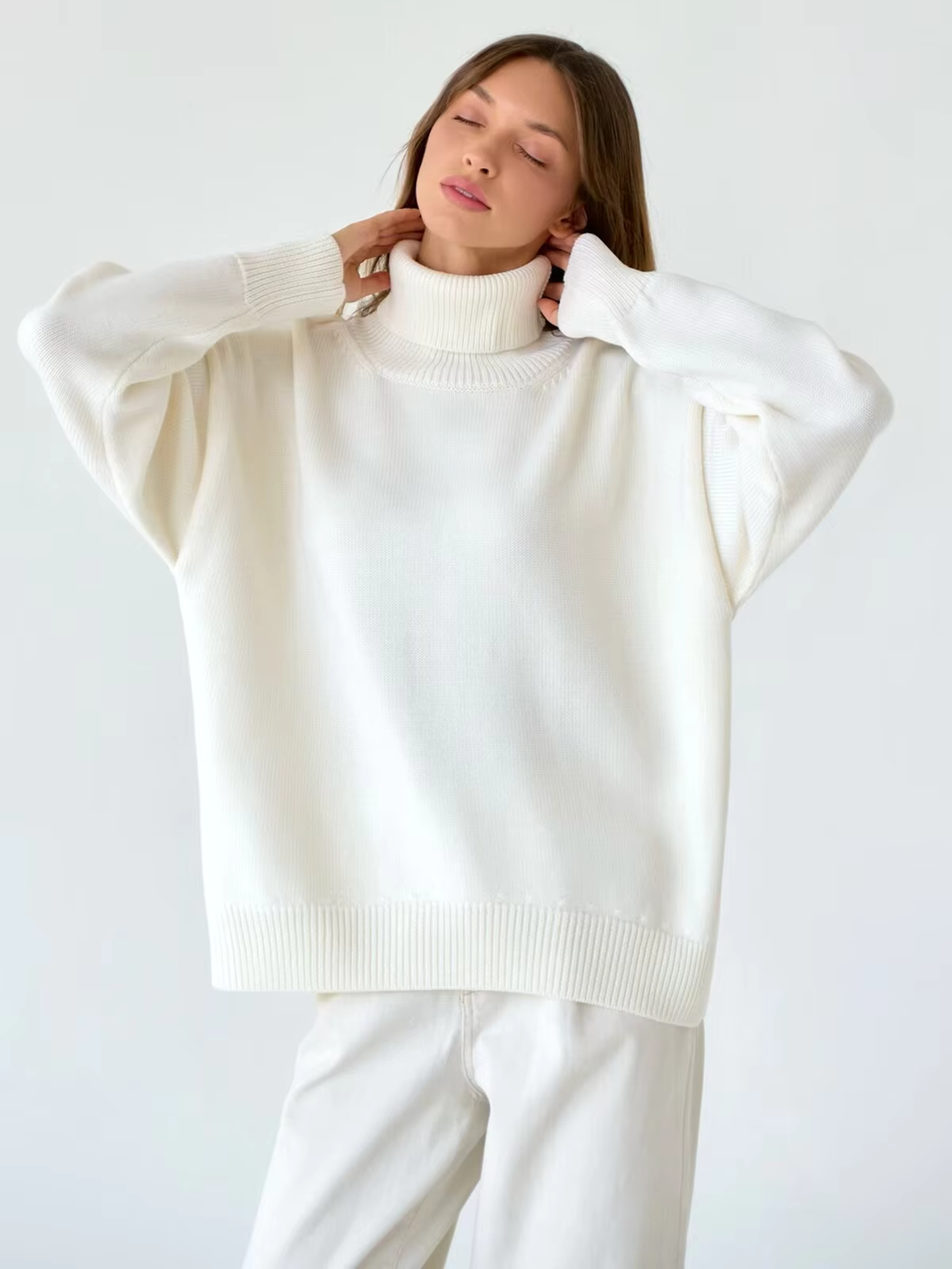 Aubrey | Women’s Oversized Turtleneck Knit Jumper